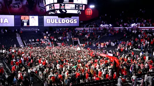 Postgame celebration after defeating Florida (photo by Rob Davis).