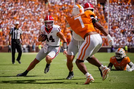 Georgia quarterback Gunner Stockton (14) during Georgia’s game against Tennessee at Neyland Stadium in Knoxville, Tenn., on Saturday, Sept. 13, 2025. (Tony Walsh/UGAAA)