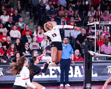 Georgia outside hitter Bianna Muoneke (13) during Georgia’s match against Oklahoma at Stegeman Coliseum in Athens, Ga., on Sun., Oct. 3, 2026. (Ethan Levine/UGAAA)