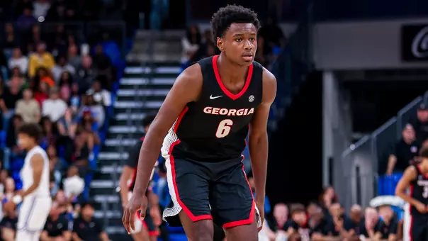 Kanon Catchings in an exhibtion game against Georgia State (photo by Conor Dillon).
