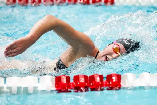 Georgia sophomore swimmer Kennedi Dobson swims in practice.