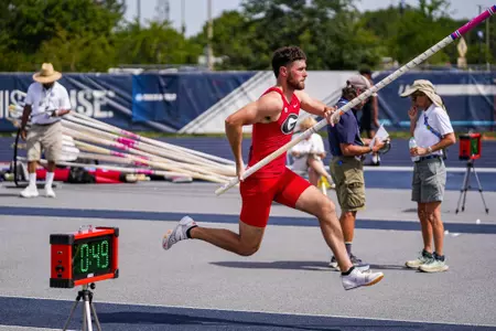 Georgia pole vaulter Alon Rogow during the first round of the 2025 NCAA Division I Men’s & Women’s Outdoor Track and Field Championships at Hodges Stadium in Jacksonville, Fla., on Thursday, May 29, 2025. (Tony Walsh/UGAAA)