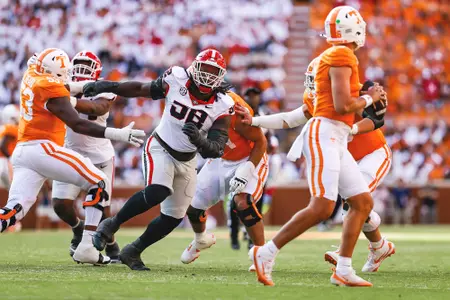 Georgia defensive lineman Christen Miller (52) during Georgia’s game against Tennessee at Neyland Stadium in Knoxville, Tenn., on Saturday, Sept. 13, 2025. (Tony Walsh/UGAAA)
