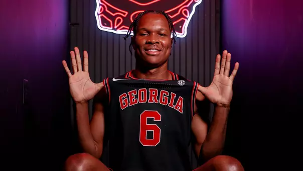 David Ugonna Ike swag shot (photo by Tony Walsh).