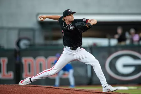 Georgia pitcher Joey Volchko (37) during Georgia’s game against Florida at Foley Field in Athens, Ga., on Friday, April 10, 2026. (Mady Mertens/UGAAA)