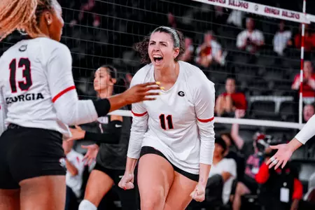 Georgia middle blocker Kendal Kemp (11) during Georgia’s match against South Carolina at Stegeman Coliseum in Athens, Ga., on Wednesday, Sept. 23, 2026. (Tony Walsh/UGAAA)