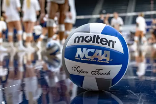 Volleyball Signs Two to Upcoming Class