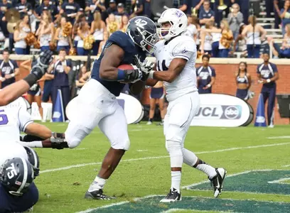 Nardo Govan scores his first career touchdown