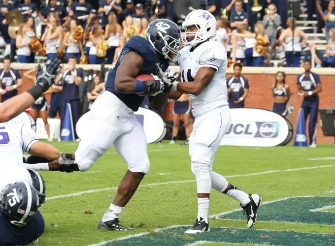 Nardo Govan scores his first career touchdown
