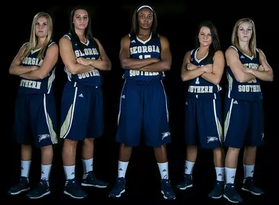 2013-14 women's basketball senios