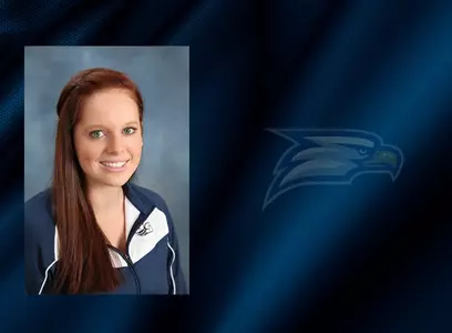 Website Headshot Graphic_Caroline Bevillard