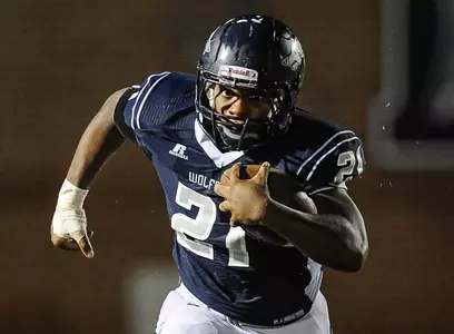 All-Region Running Back Cornelius Collins Signs with Eagles