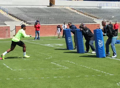 Jerick McKinnon handles running back drills at Georgia Southern's Pro Day