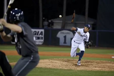 Eric Alonzo_Georgia Tech_pitching_2014