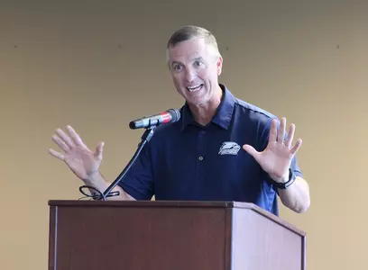 Willie Fritz Paint the Town Blue