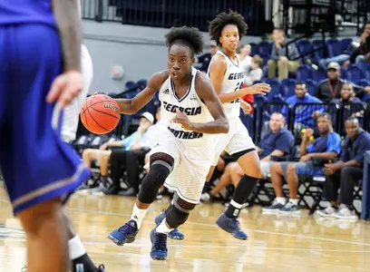 Akins_J_16-17WBB_CG_MA_01