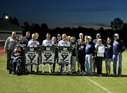 MSOC_16Seniors_APP_AH