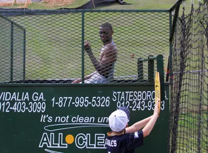 Upshaw_F_FanFest16_MA