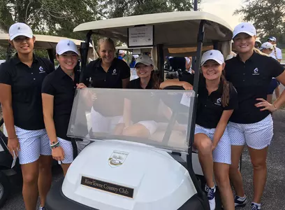 Women's Golf Team 2016-17