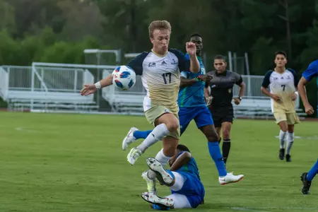 Eirik Hoydal FGCU 9-8