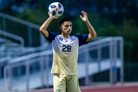 Cristian Medina FAU 10-2