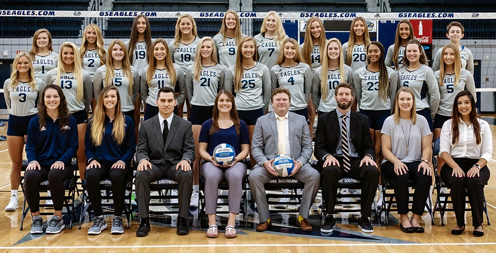 2018 Volleyball Team