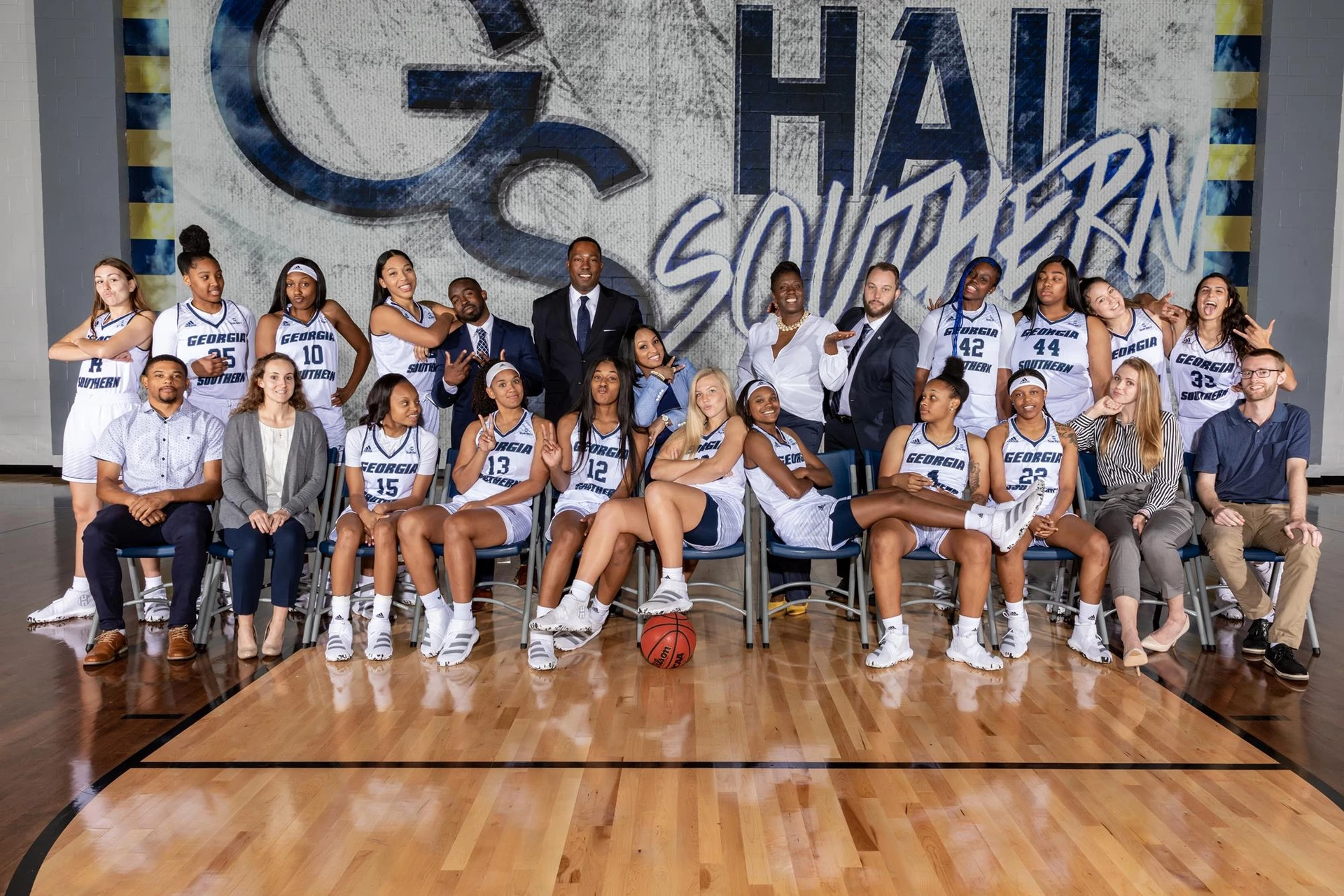 WBB Team Photo 2019-20 1