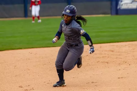 Mekhia Freeman St. Francis 2-9