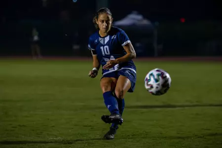 Montoya-M_21WSOC_TROY_AJH