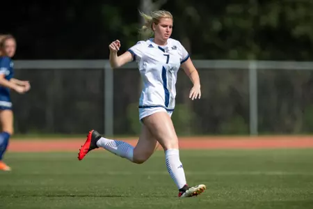 Sullivan-K_21WSOC_Blue-White_AJH