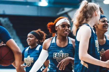 WBB First Practice 2021-22