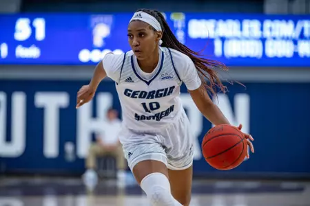 Quick_2122WBB_FIU_AJH