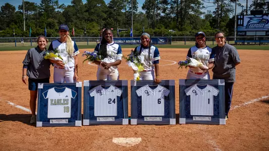 Seniors_21SB_APP-3_AJH