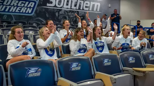 Show_21WTEN_Selection-Show_AJH