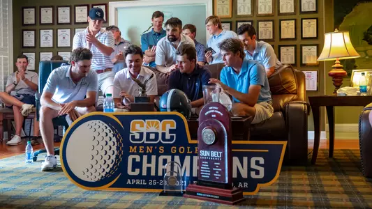 Selection-Show_21MG_AJH