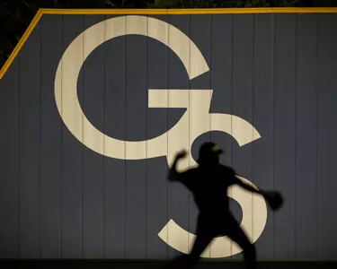 Silhouette_21BSB_USA-1_AJH