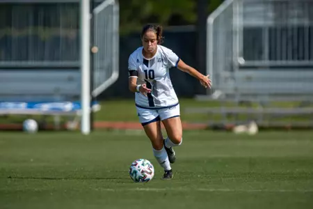 Montoya-M_21WSOC_Blue-White_AJH
