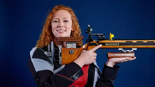 Erin_Ballard_21RIFLE_Portrait