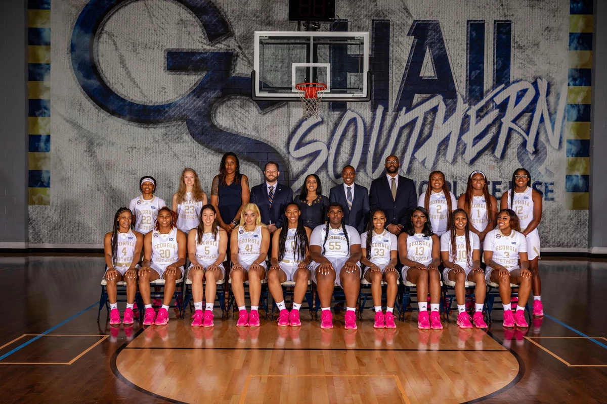 WBB Team Photo 2021-22