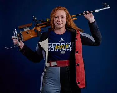 Erin_Ballard_21RIFLE_Portrait