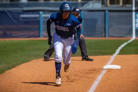 Banks-M_22SB_TROY-2_AJH