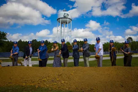 Groudnbreaking_Tippins