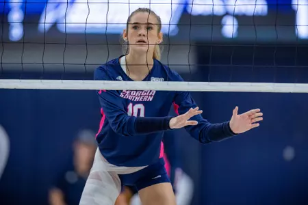 Georgia Southern outside hitter Maggie Sale (10) during the NCAA women’s volleyball game between Georgia Southern and Alcorn State at Hanner Fieldhouse on August 27, 2022 in Statesboro, Georgia. (Photograph by AJ Henderson / Georgia Southern Athletics)