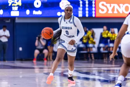 Georgia Southern senior guard Bukky Akinsola (0) during the NCAA women’s basketball game between Georgia Southern and Bethune-Cookman at Hanner Fieldhouse on November 12, 2024 in Statesboro, Georgia. (Photograph by AJ Henderson / Georgia Southern Athletics)