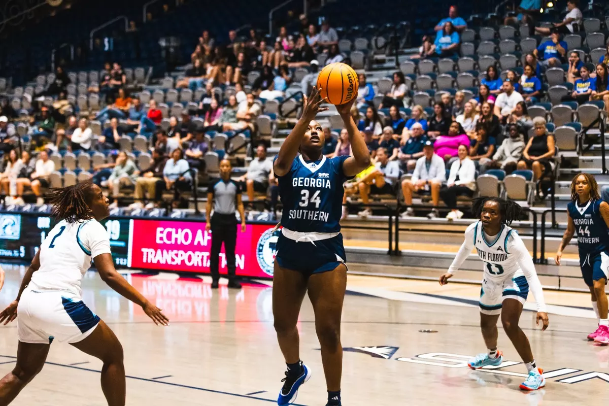 Indya Green UNF 2024