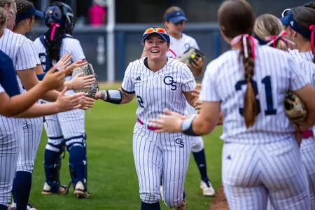 Emma Davis vs. Troy 24