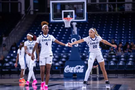 Simmons & Anderson WBB Mercer 2025-26