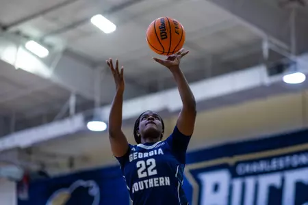 Georgia Southern redshirt junior guard Destini Ward (22) during the NCAA women’s basketball game between Georgia Southern and Mercer at Jack and Ruth Ann Hill Convocation Center on November 25, 2025 in Statesboro, Georgia. (Photograph by AJ Henderson / Georgia Southern Athletics)