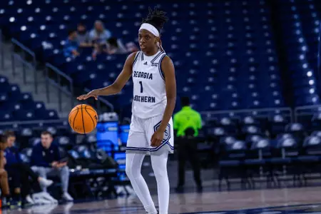 Tamiria Jones WBB Akron 2025