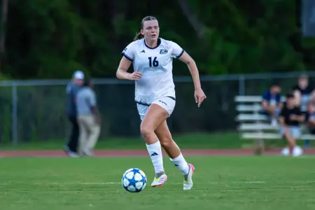 Georgia Southern defender Libby Wooffindin (16) during the NCAA women’s soccer match between Georgia Southern and Samford at Bo Pitts Field on August 14, 2025 in Statesboro, Georgia. (Photograph by AJ Henderson / Georgia Southern Athletics)